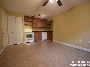 1 Colonial Village Dr, Arlington, MA 02474