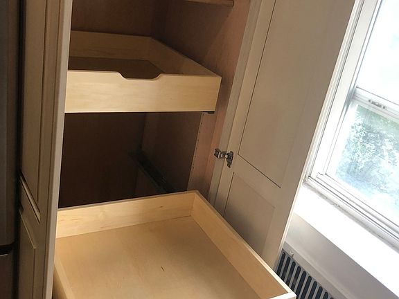 3rd image of 1615 Avenue I APT 308