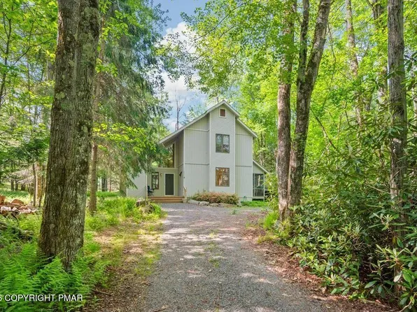 252 Long View Ln, Pocono Pines, PA 18350