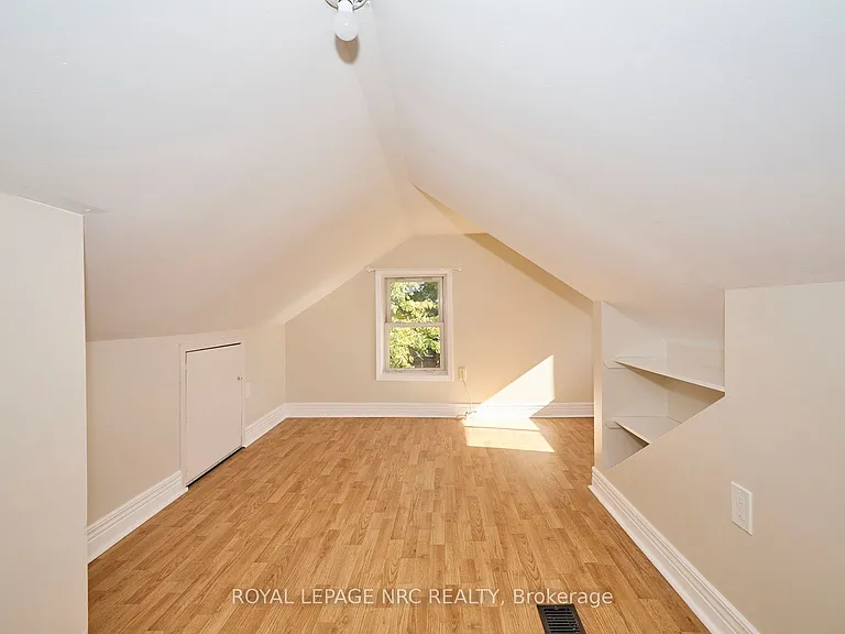 4592 6th Ave — Photo 26
