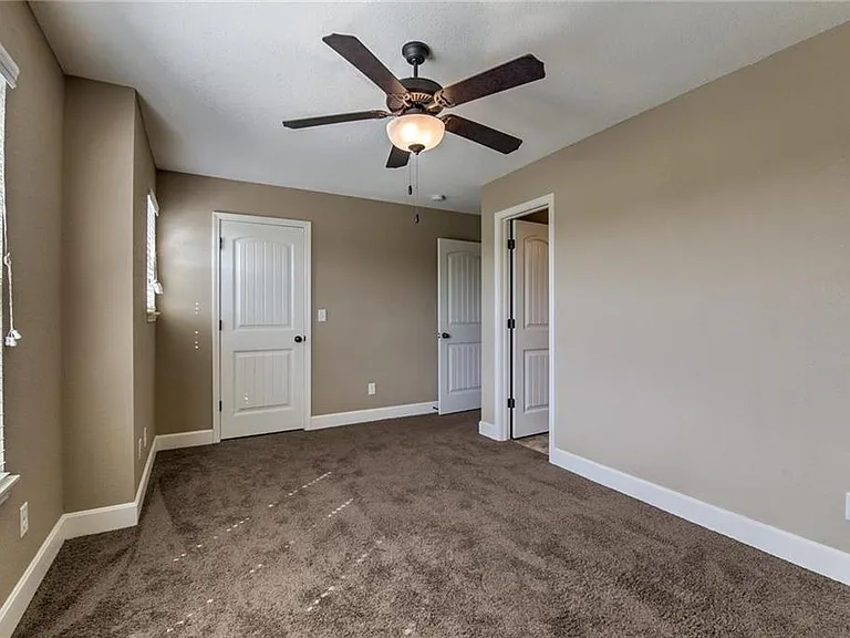 9415 N Lenox Ave — Photo 8