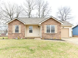 1765 Copperfield Ct, Clarksville, TN 37042