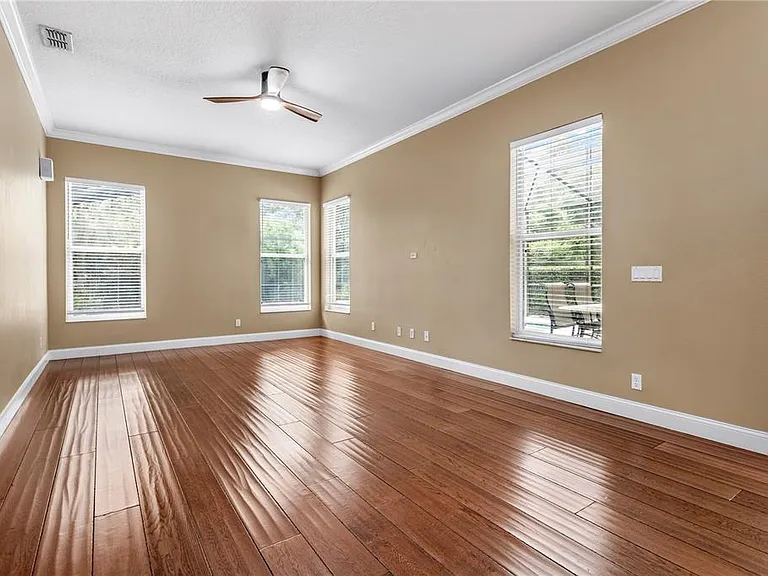 1393 Stanfield Cv — Photo 16