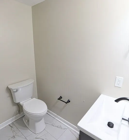 1010 N Hampton Dr NE — Photo 14