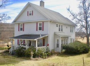 16 Beaverdale Rd, Troy, PA 16947