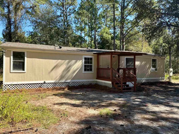 59 Dinosaur Ln, Sopchoppy, FL 32358