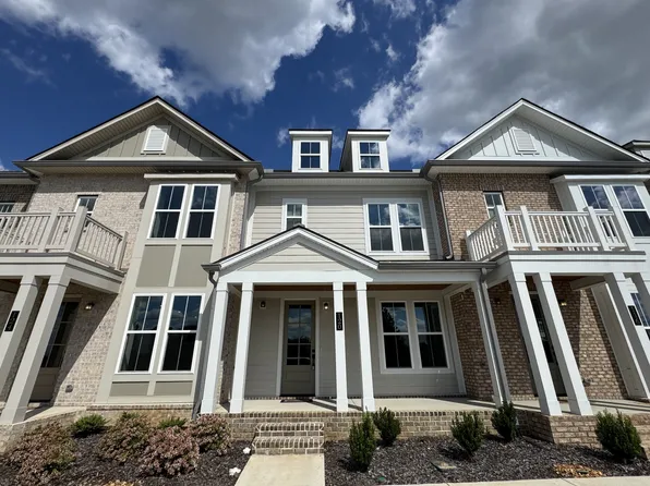 120 Nearwater Pl, Hendersonville, TN 37075