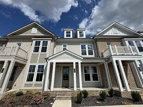 120 Nearwater Pl Photo 1