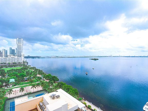 2nd image of 1717 N Bayshore Dr #A-2137