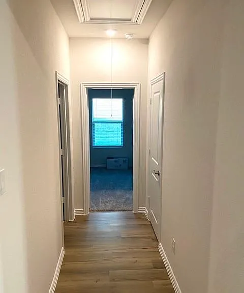 1902 Canyon Ln — Photo 3