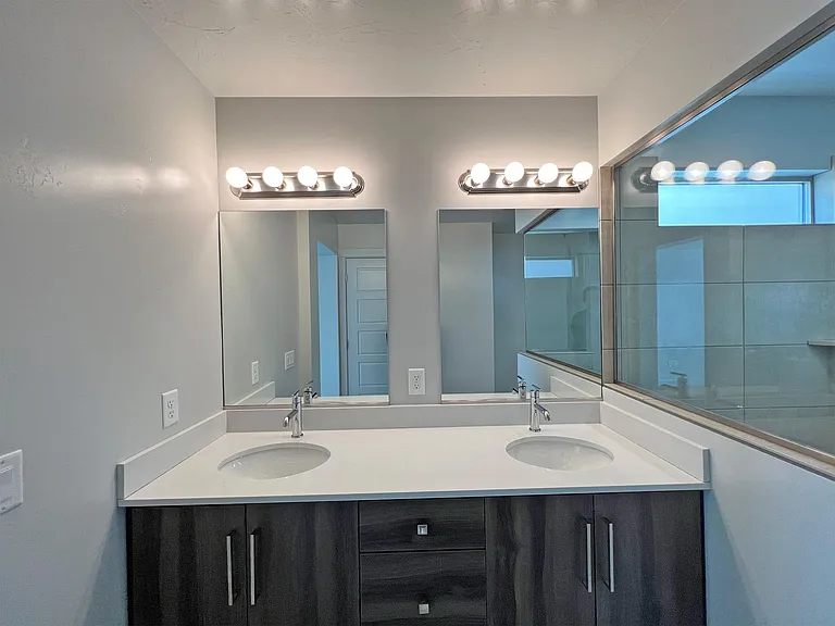4104 Phobos Ln — Photo 10