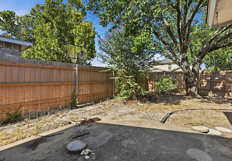 508 Sims Dr — Photo 26