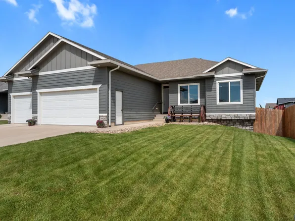 3924 S Faith Ave, Sioux Falls, SD 57110