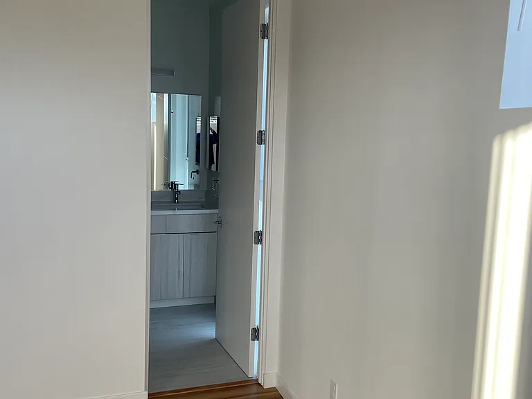1166 Holly Ave #1 — Photo 24