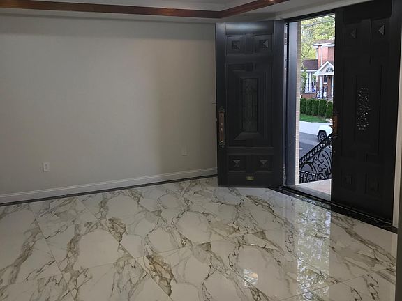 3rd image of 2120 Francis Lewis Blvd Floor 1