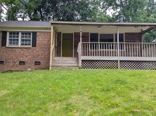 7413 Edenwood Ln, Raleigh, NC 27615