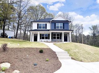 152 S Church St, Extension Units A&b Duncan, SC 29334