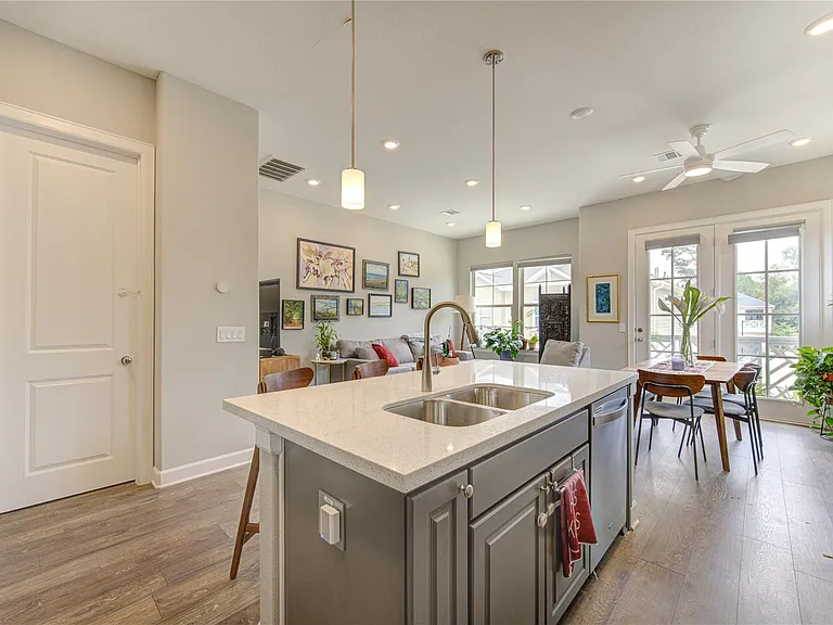5103 Royal Heath Dr — Photo 14