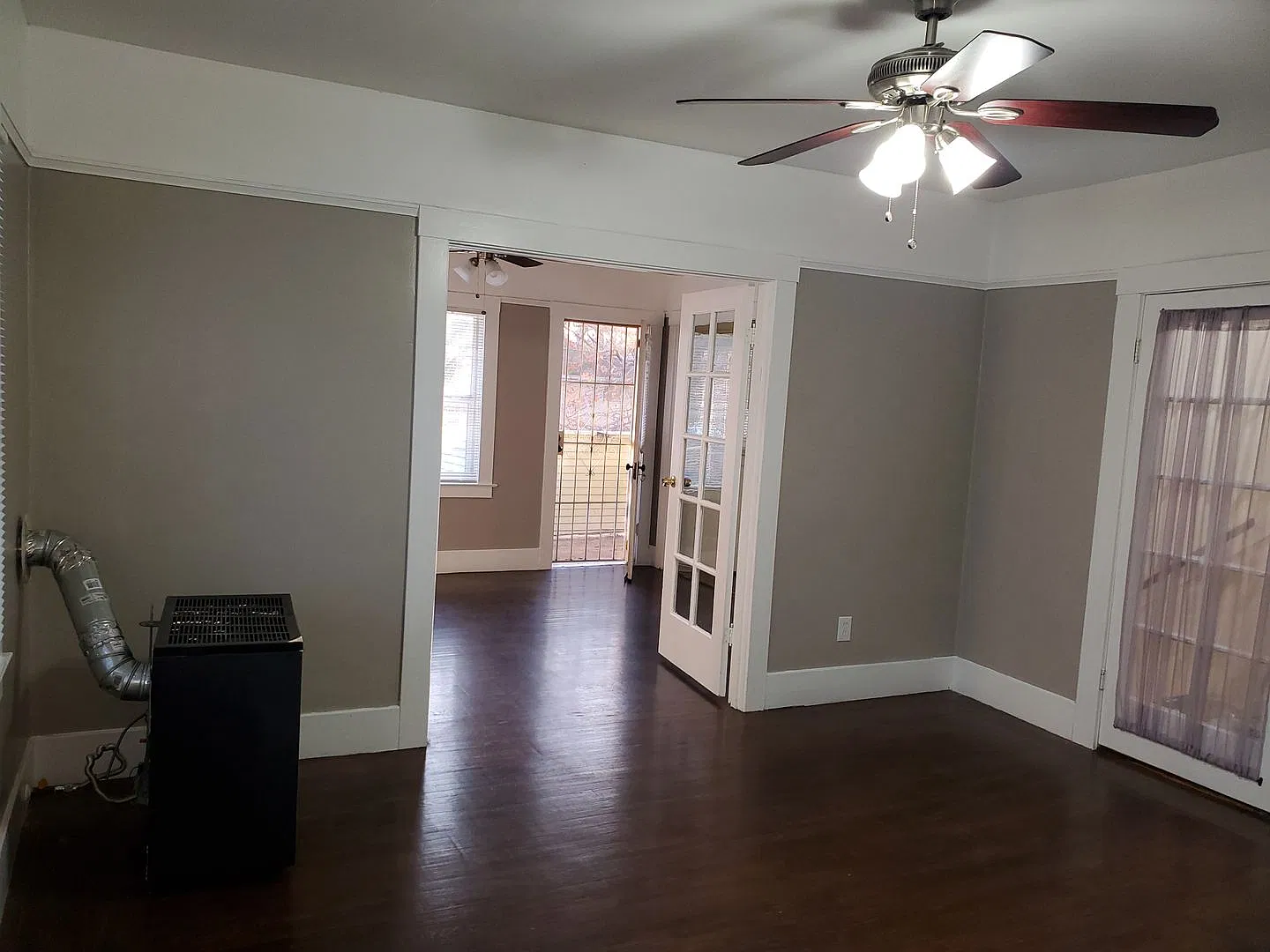 T Street 4 Plex — Photo 4