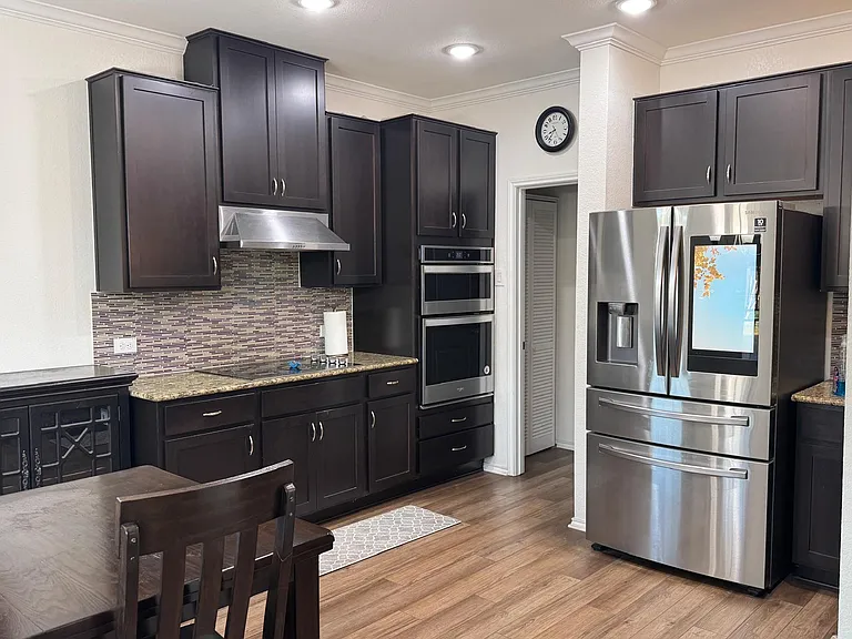 505 Weizenbock Ln — Photo 12