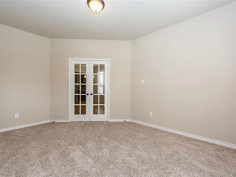508 Cypress Hill Dr — Photo 6