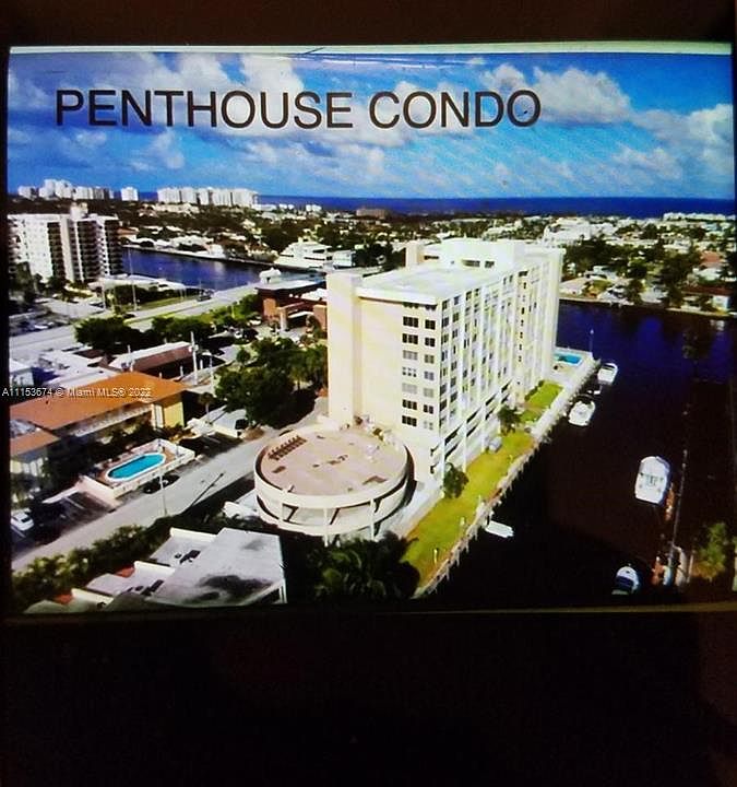 1st image of 3100 NE 49th St APT 1106