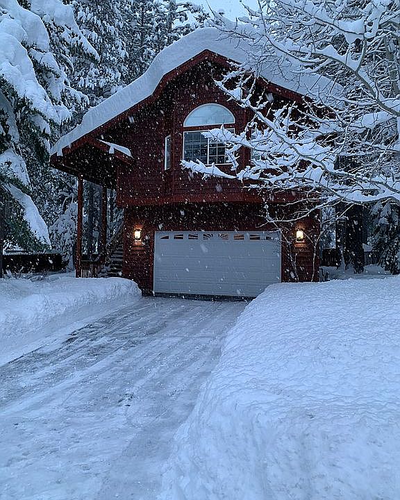 1st image of 495 Cochise Cir