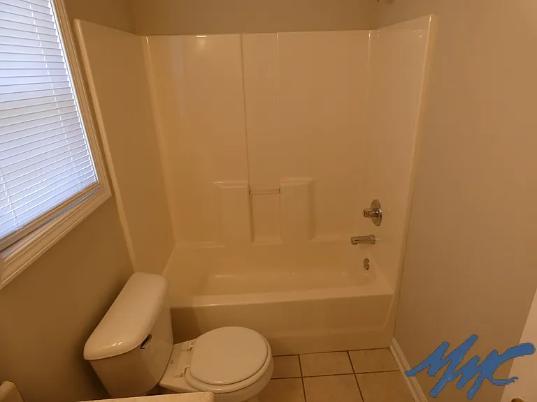 8001 Minehead Dr — Photo 20