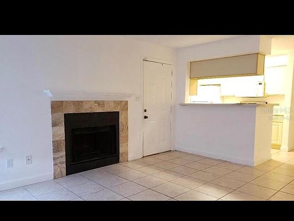 2nd image of 4400 Thornbriar Ln APT 108