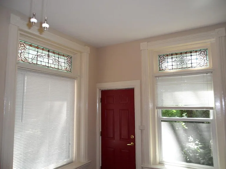 1316 E 10th St #1 — Photo 14