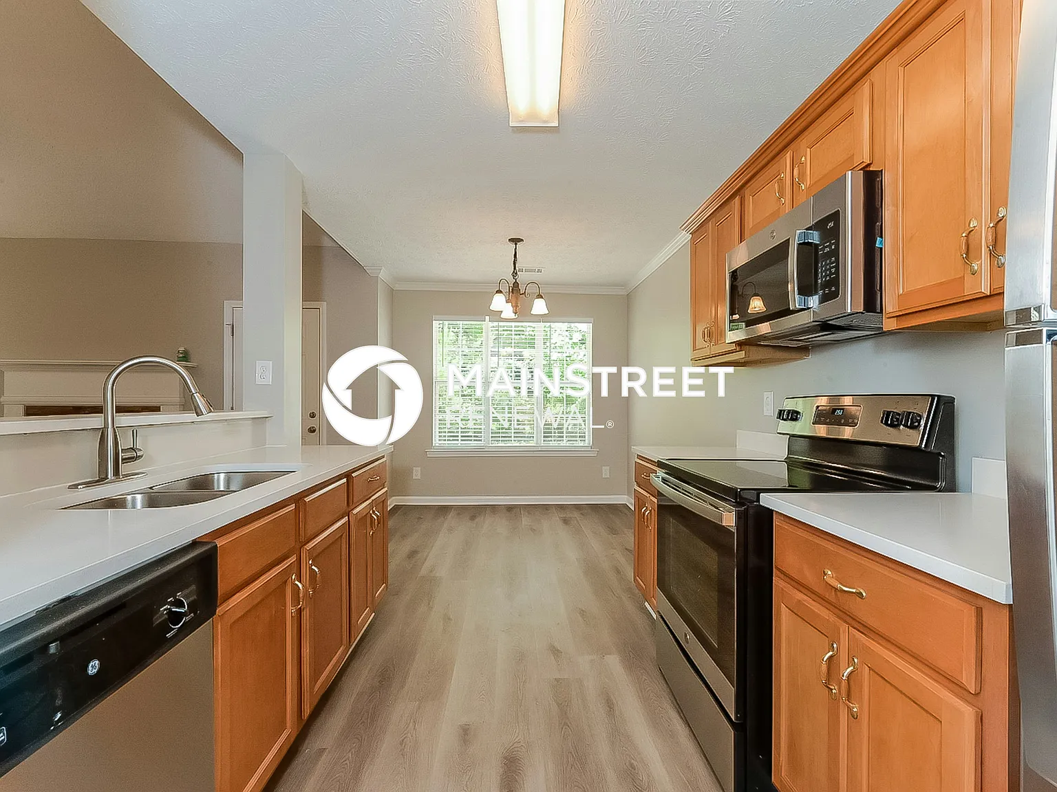 230 Dillion Dr — Photo 4