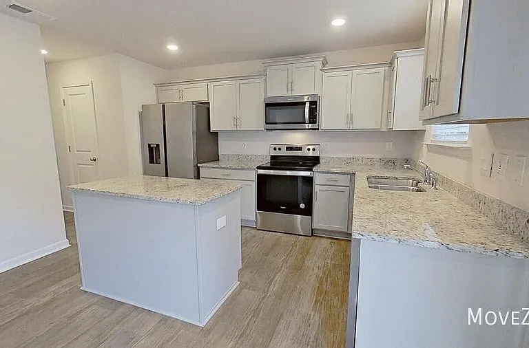 6801 Capstone Ct — Photo 36