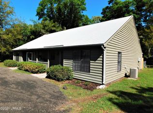 23 White Dogwood Rd #A & B, Beaufort, SC 29907