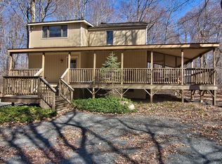 109 Cub Path, Pocono Pines, PA 18350