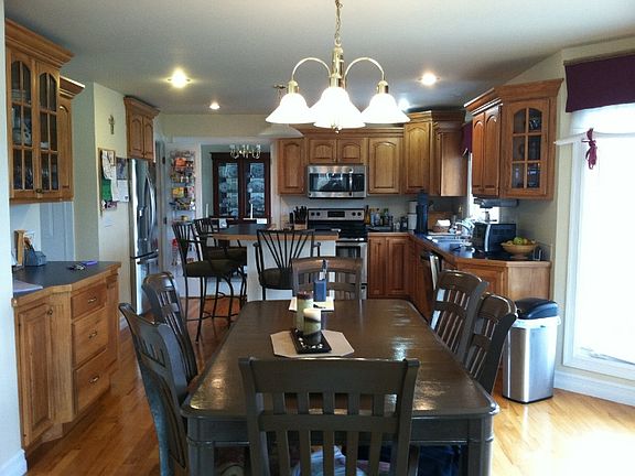 5th image of 14 Lumbermen Way