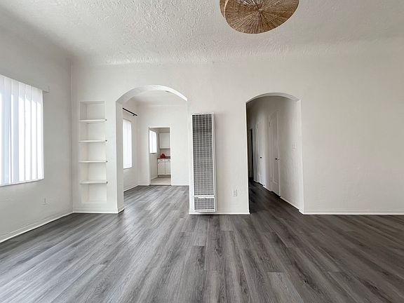 4th image of 3325 E 2nd St APT 5
