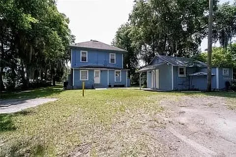 220 N Beaumont Ave #4 Photo 1