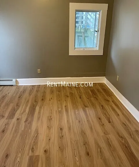 378 Hammond St #3 — Photo 6