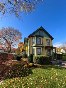 35 Newfield St, North Chelmsford, MA, 01863