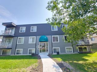 6821 59th Ave, Red Deer, AB T4P1B3