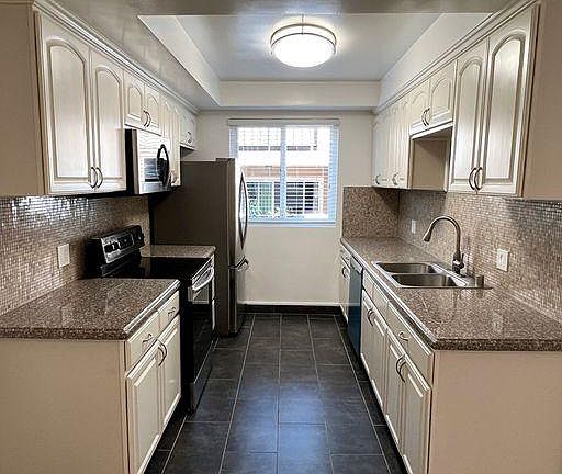 4th image of 1138 Hacienda Pl APT 105