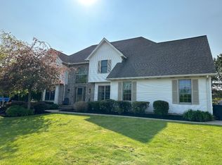 5186 Walnut Rdg, Erie, PA 16506