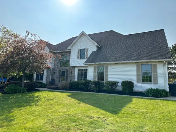 5186 Walnut Rdg, Erie, PA 16506