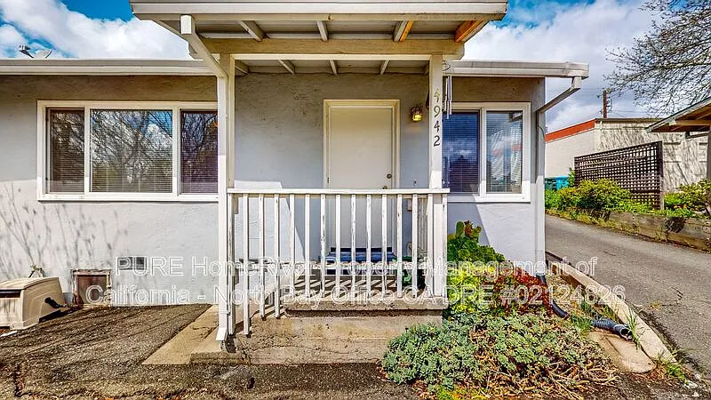 1 bed, 1.0 bath, 750 sqft, $1,750 — Photo 3