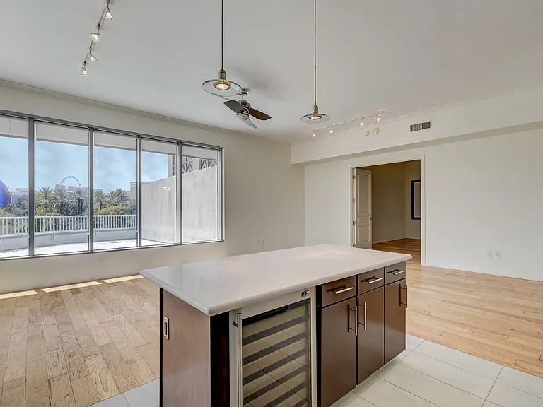 360 E Desert Inn Rd #402 — Photo 7