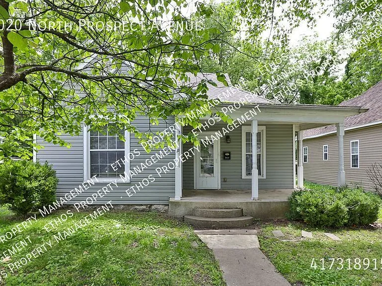 2020 N Prospect Ave — Photo 1