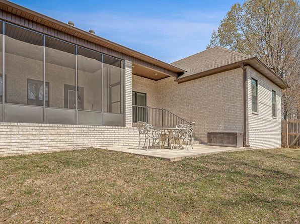 2 Candlewood Cv, Paragould, AR 72450