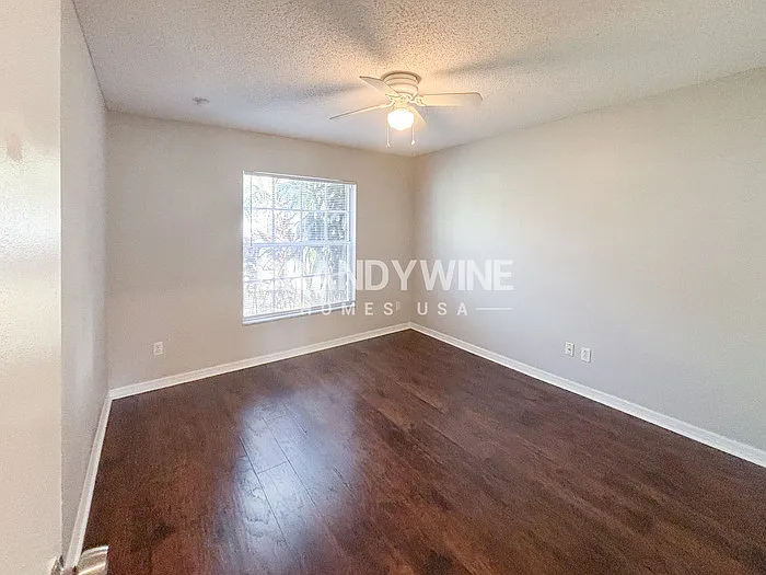 1721 Brandon Trace Ave — Photo 13