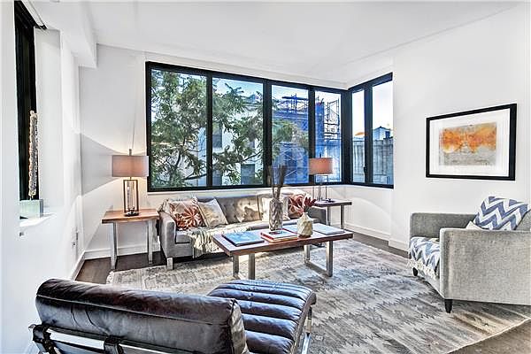 1st image of 211 E 13th St #5I
