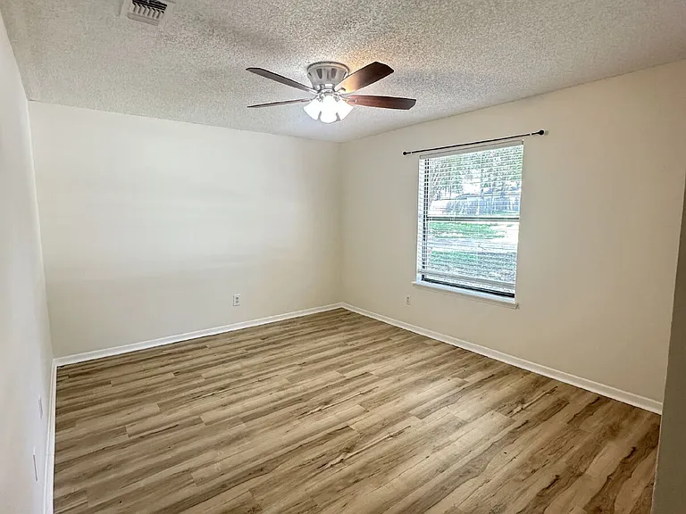 4790 Cinnamon Fern Dr — Photo 7